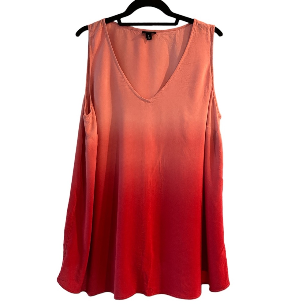Torrid Pink Red Ombré Vneck Top